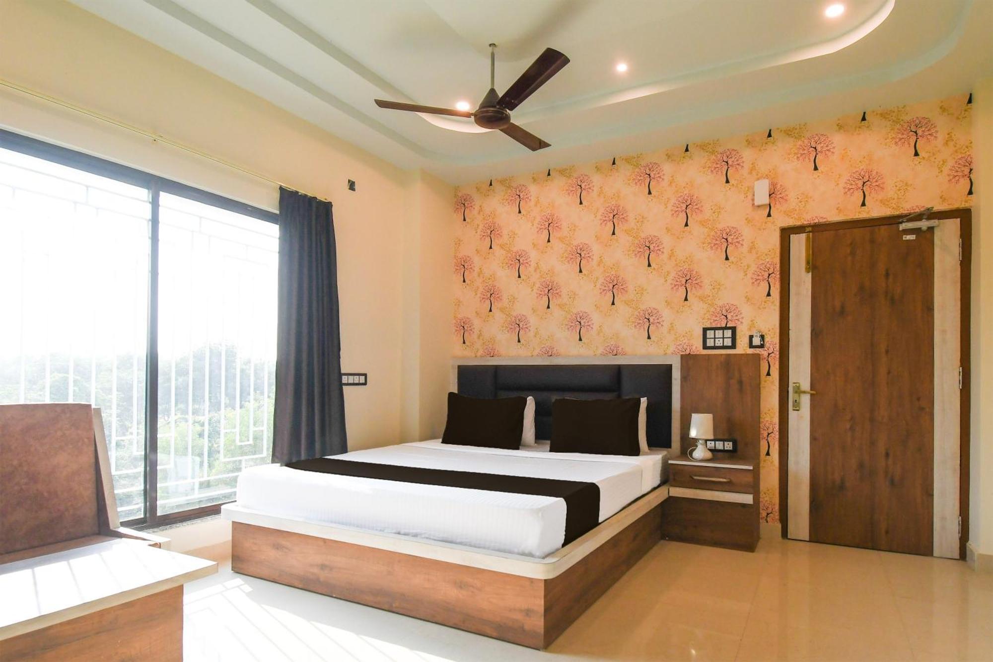 Hotel O Nilmadhab International Tarapith Bagian luar foto