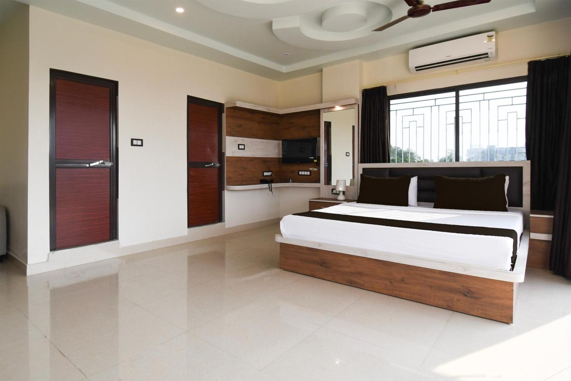 Hotel O Nilmadhab International Tarapith Bagian luar foto