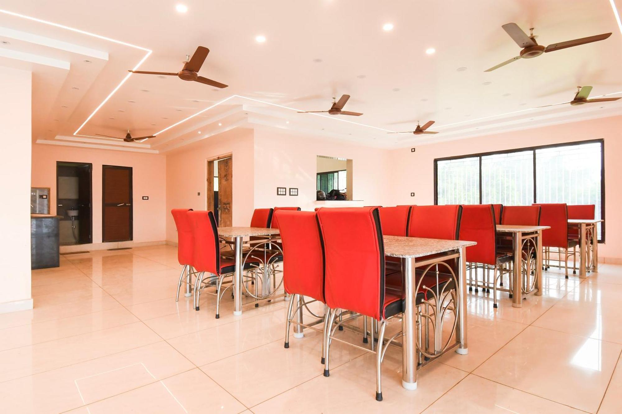 Hotel O Nilmadhab International Tarapith Bagian luar foto